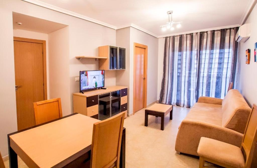 Apartamentos Be Suites Primera Linea Оропеса-дель-Мар Екстер'єр фото